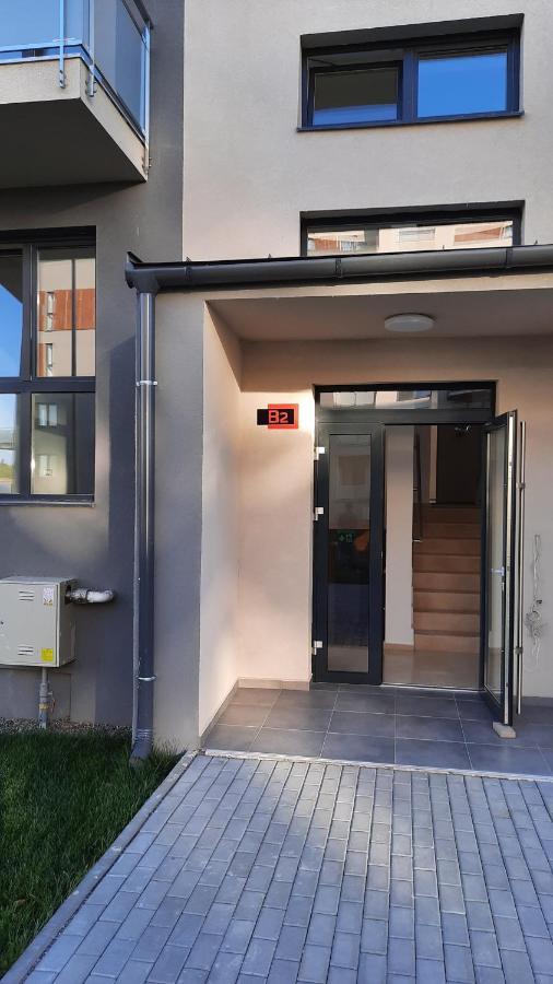 New Grey Residence Apartament เตอร์กู-มูเรช ภายนอก รูปภาพ