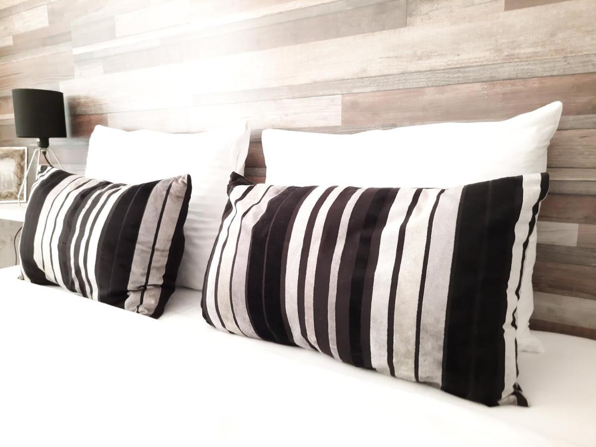 New Grey Residence Apartament เตอร์กู-มูเรช ภายนอก รูปภาพ
