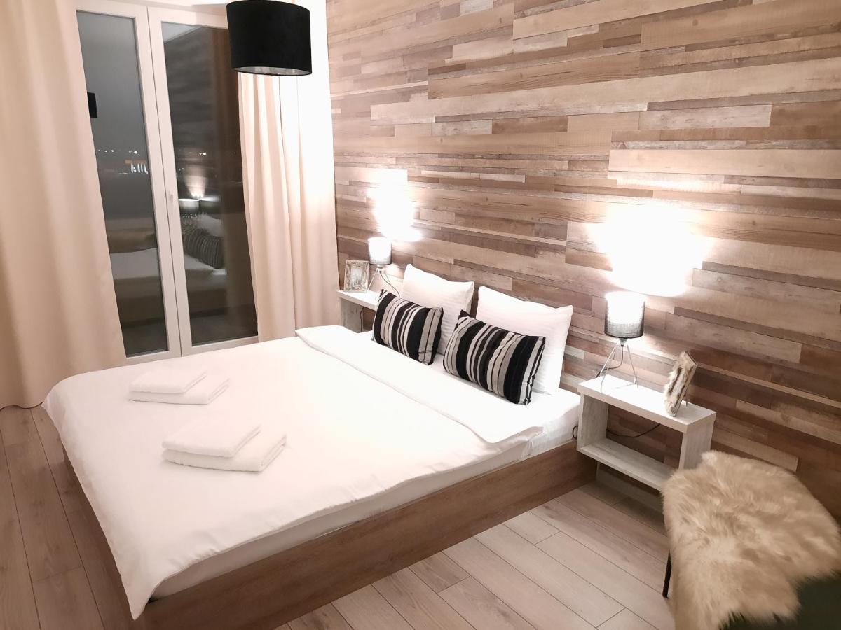 New Grey Residence Apartament เตอร์กู-มูเรช ภายนอก รูปภาพ